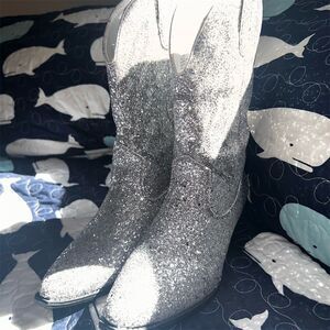 Portland Women's Silver Glitter Cowboy Boots Size 9 Western Party